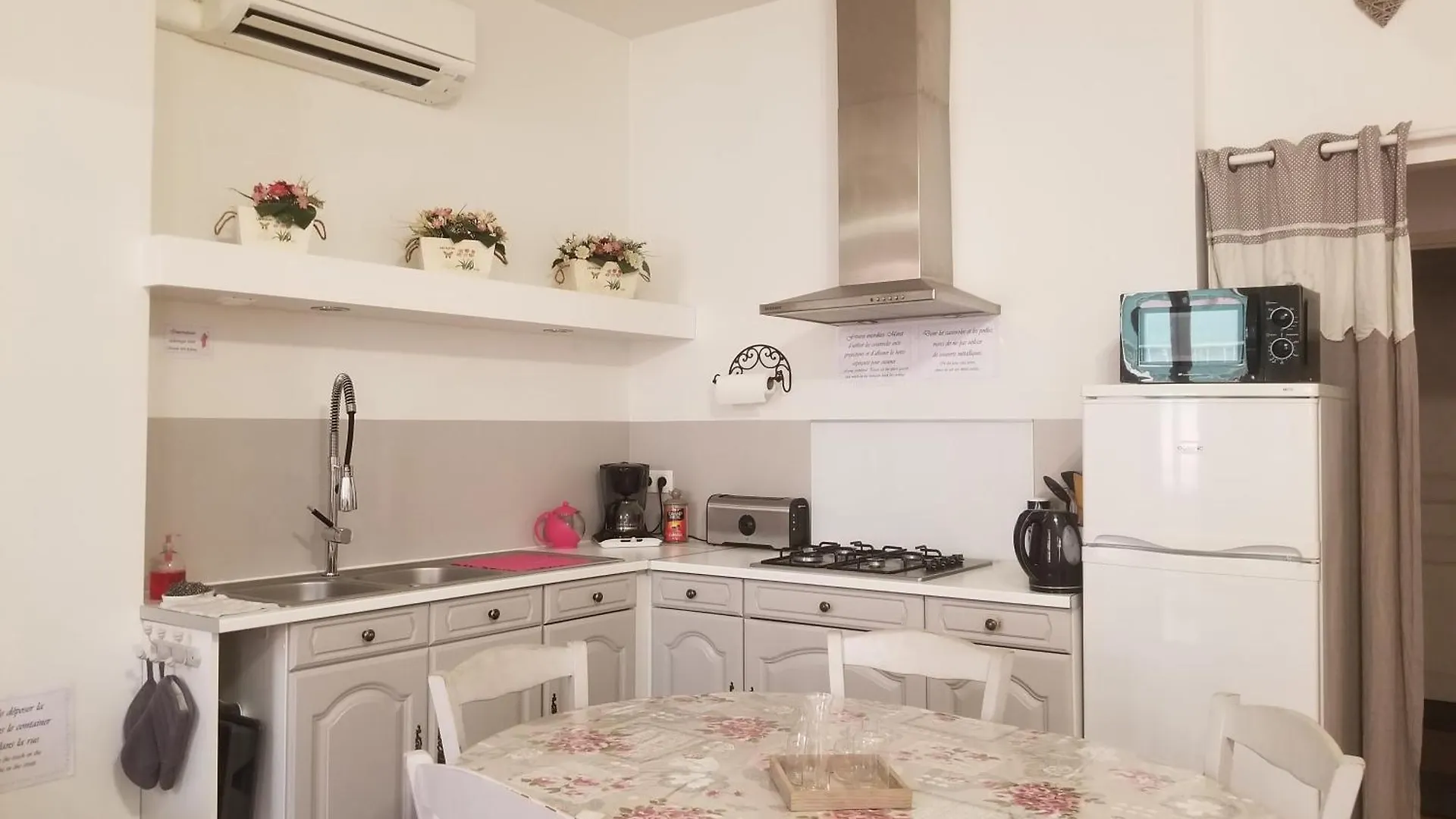 Апартаменты Joli T2 De 40M² A Louer A Ле-Мюи