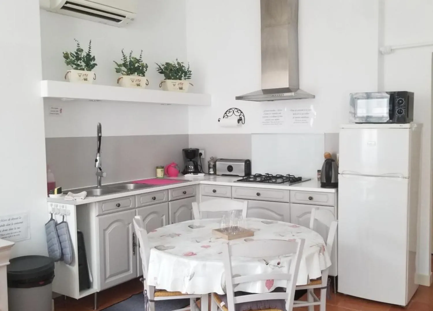 Апартаменты Joli T2 De 40M² A Louer A Ле-Мюи 0*,  Франция