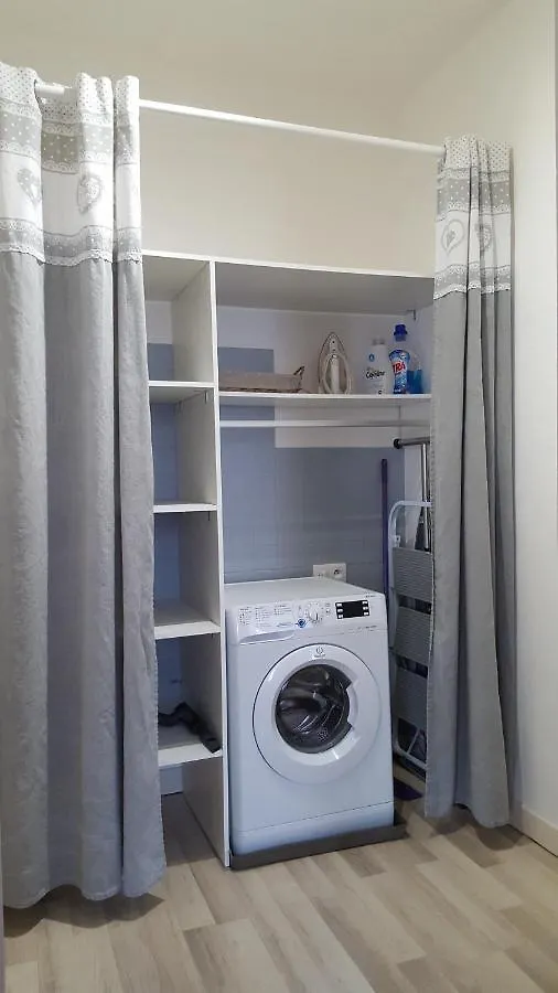 Апартаменты Joli T2 De 40M² A Louer A Ле-Мюи